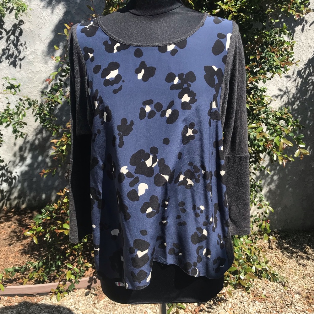Rebecca Taylor 3/4 sleeve patterned top.